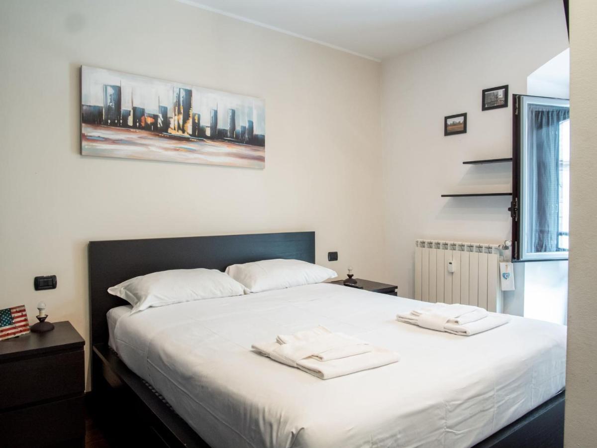The Best Rent - Modern Duomo Apartment Milano Exteriör bild